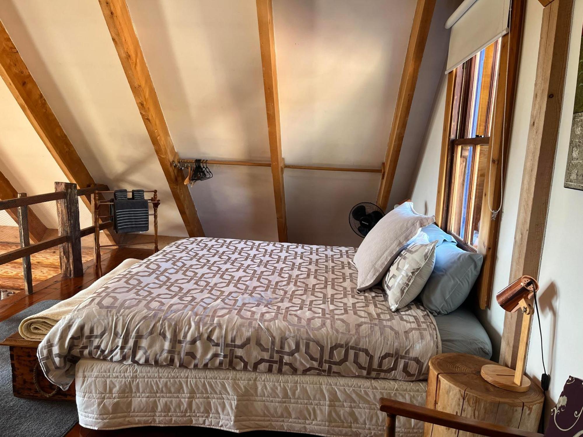 Tree Hut Cottage 马斯特顿 外观 照片